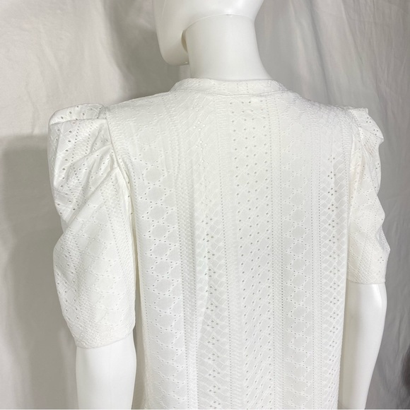 Women’s White Puff Short Sleeve Eyelet Hollow Out V-Neck Top - Picture 5 of 8